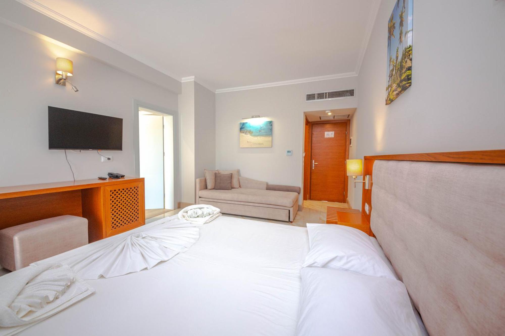Hotel Sole Mare Ksamil Rum bild